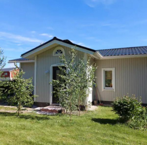 Pajala, talo aavan reunalla in Nivala